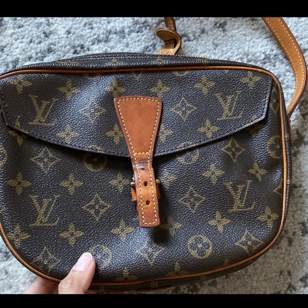 Louis Vuitton Jeune Fille MM